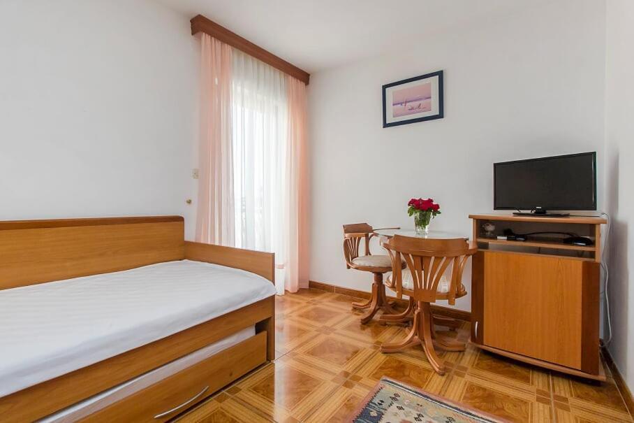 Apartments Tonimir Vodice Kültér fotó